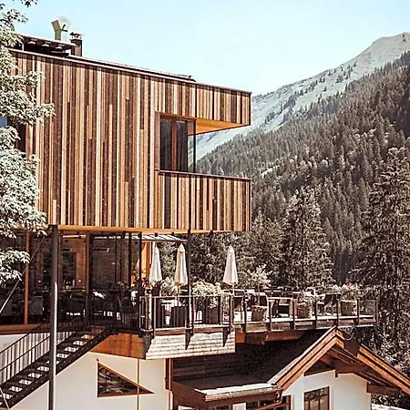 Hotel Verwoehn-wellnesshotel Walserhof 4*