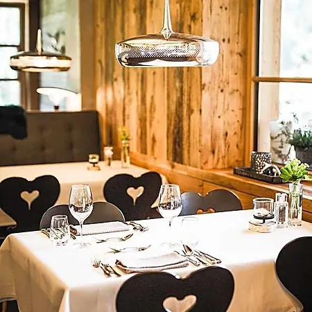 Hotell Verwoehn-wellnesshotel Walserhof 4*